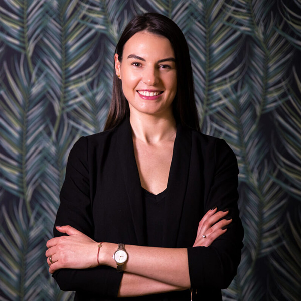 Mirela Boca